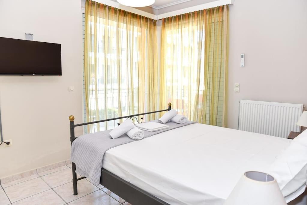 Aposperite Apartment Kalamata Esterno foto