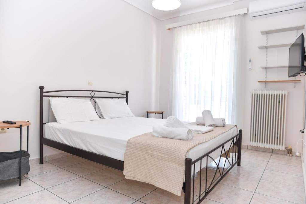 Aposperite Apartment Kalamata Esterno foto